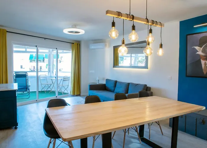 La Chica De La Perla Apartamento Torremolinos