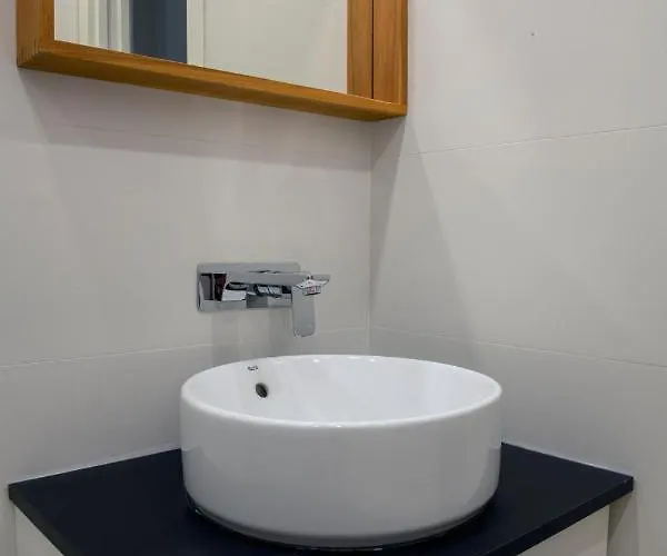 La Chica De La Perla