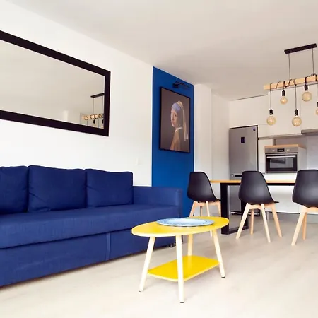 La Chica De La Perla