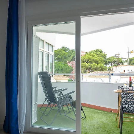 La Chica De La Perla * توريمولينوس