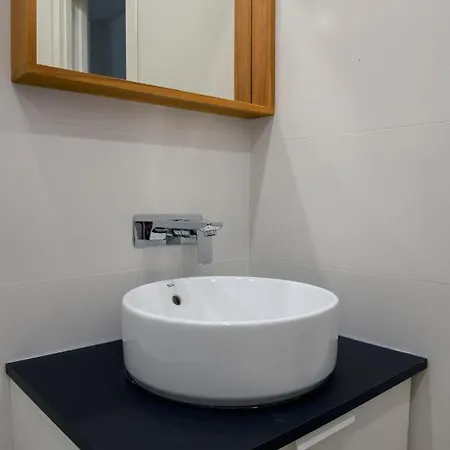 La Chica De La Perla