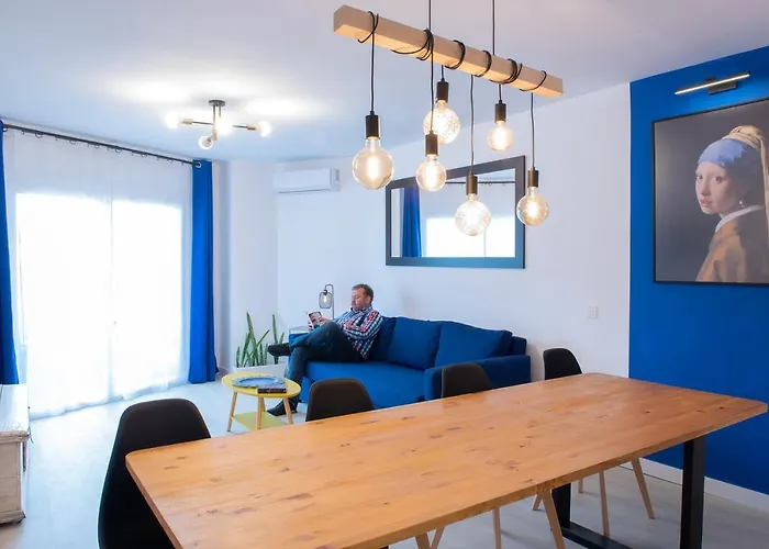 La Chica De La Perla * 토레몰리노스