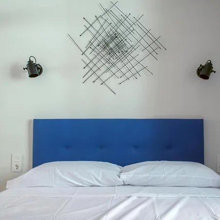 La Chica De La Perla *